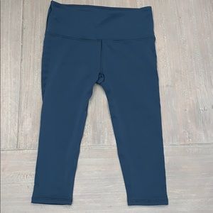 Lulu Lemon Capri Tights